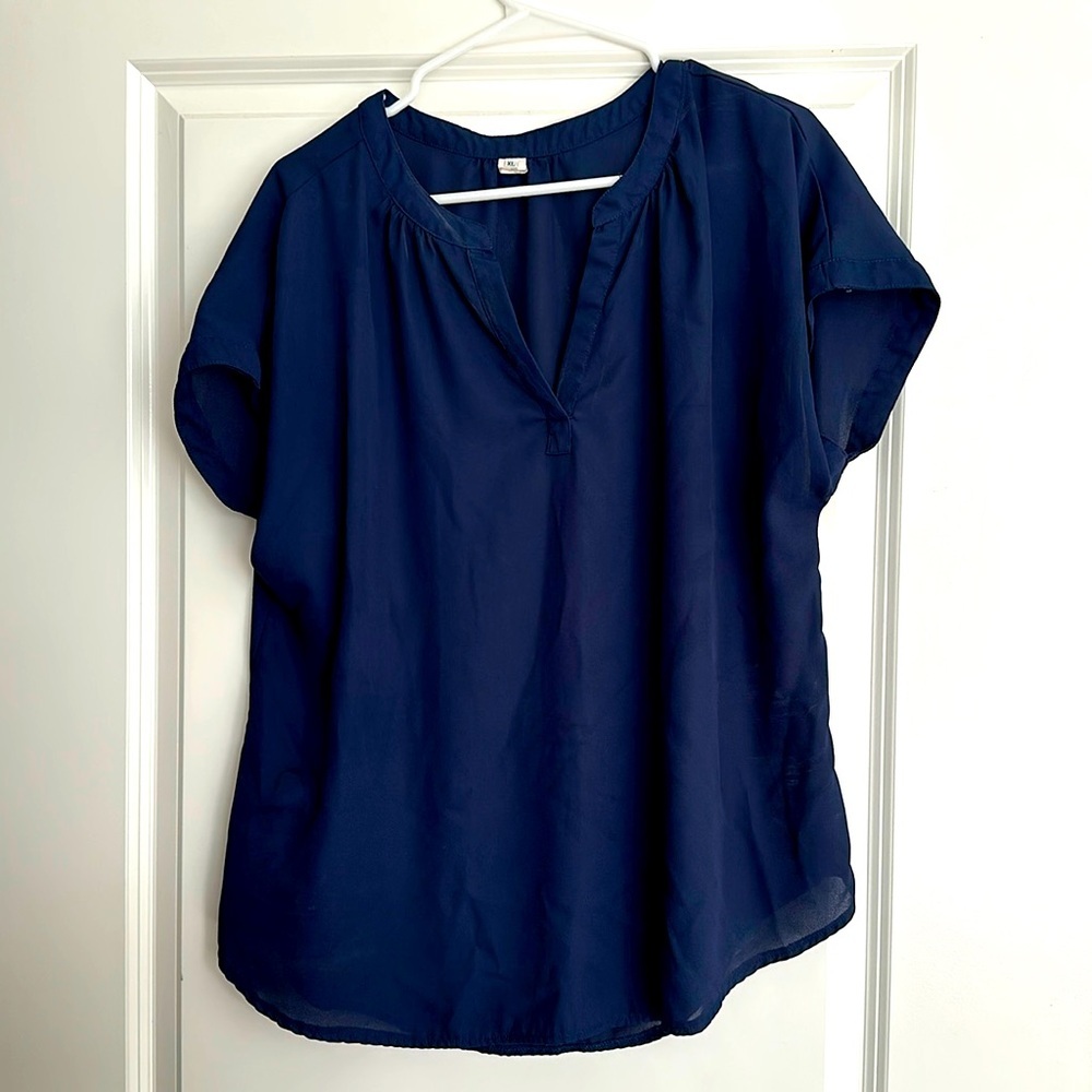 Professional blue blouse, plus size
Short sleeve
